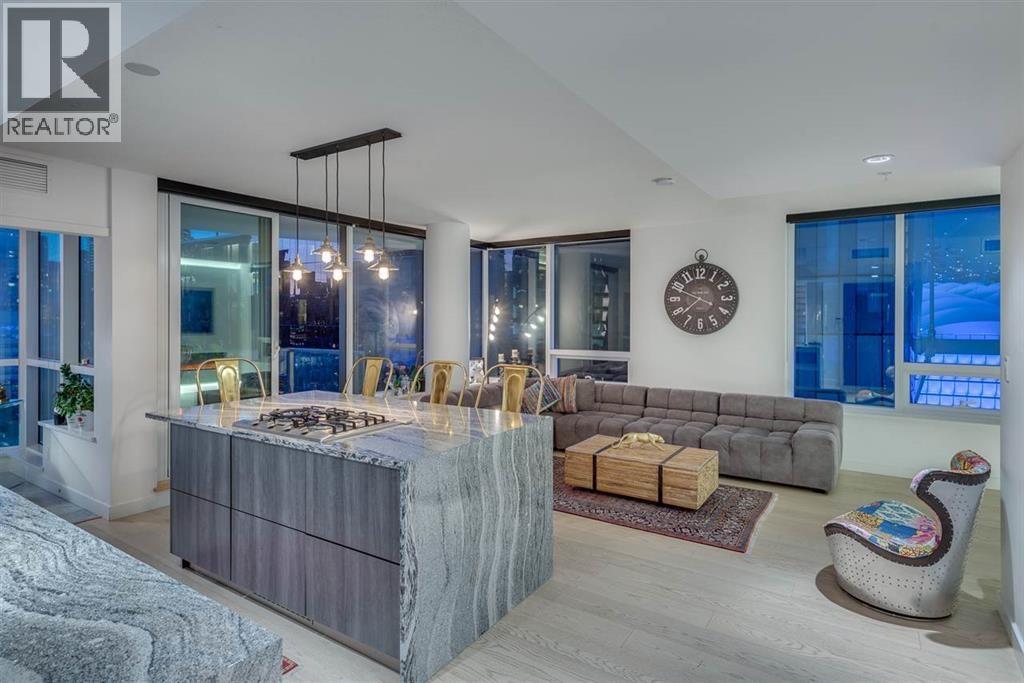 Ph2015 68 Smithe Street Property Photo 2