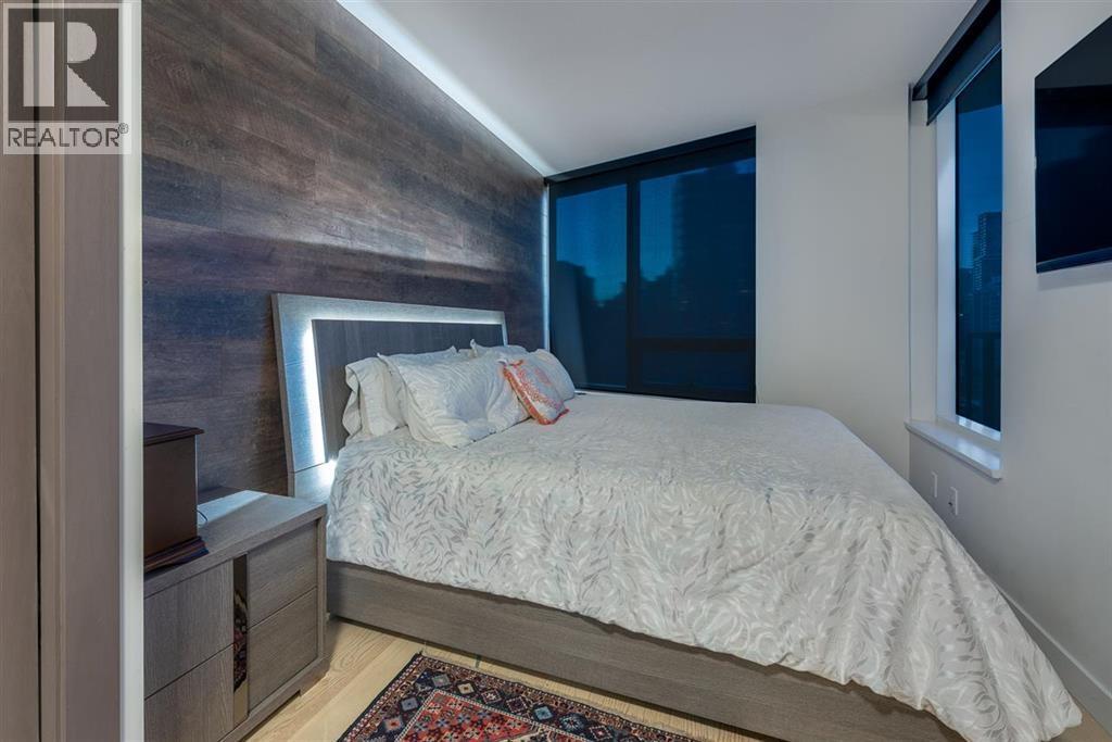 Ph2015 68 Smithe Street Property Photo 7