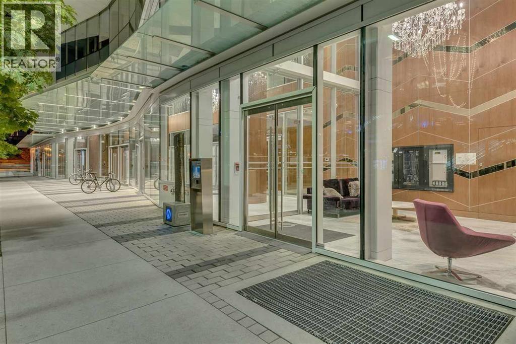 Ph2015 68 Smithe Street Property Photo 16