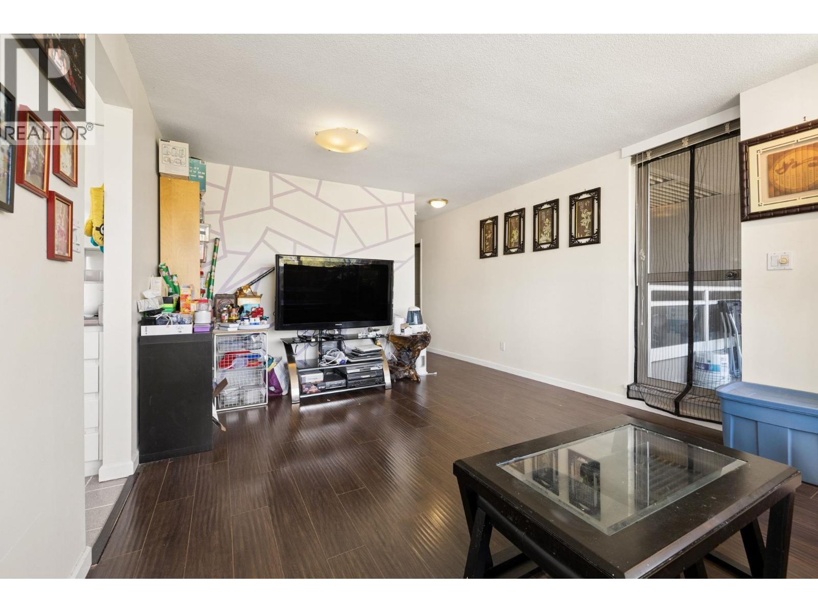1606 9633 Manchester Drive Property Photo 10