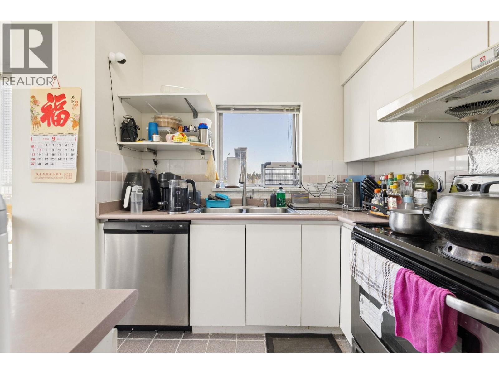 1606 9633 Manchester Drive Property Photo 17