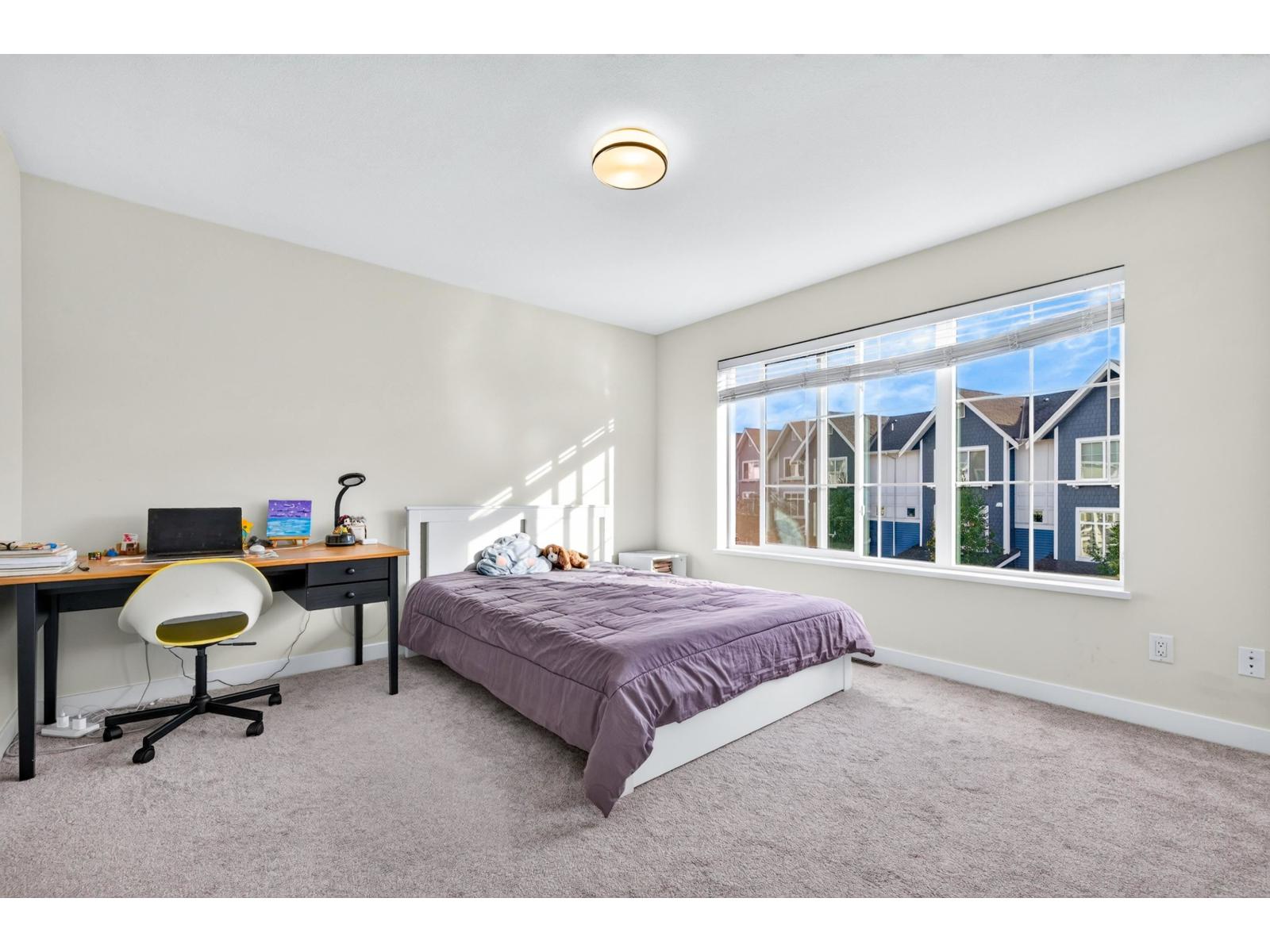 122 20180 84 Avenue Property Photo 20