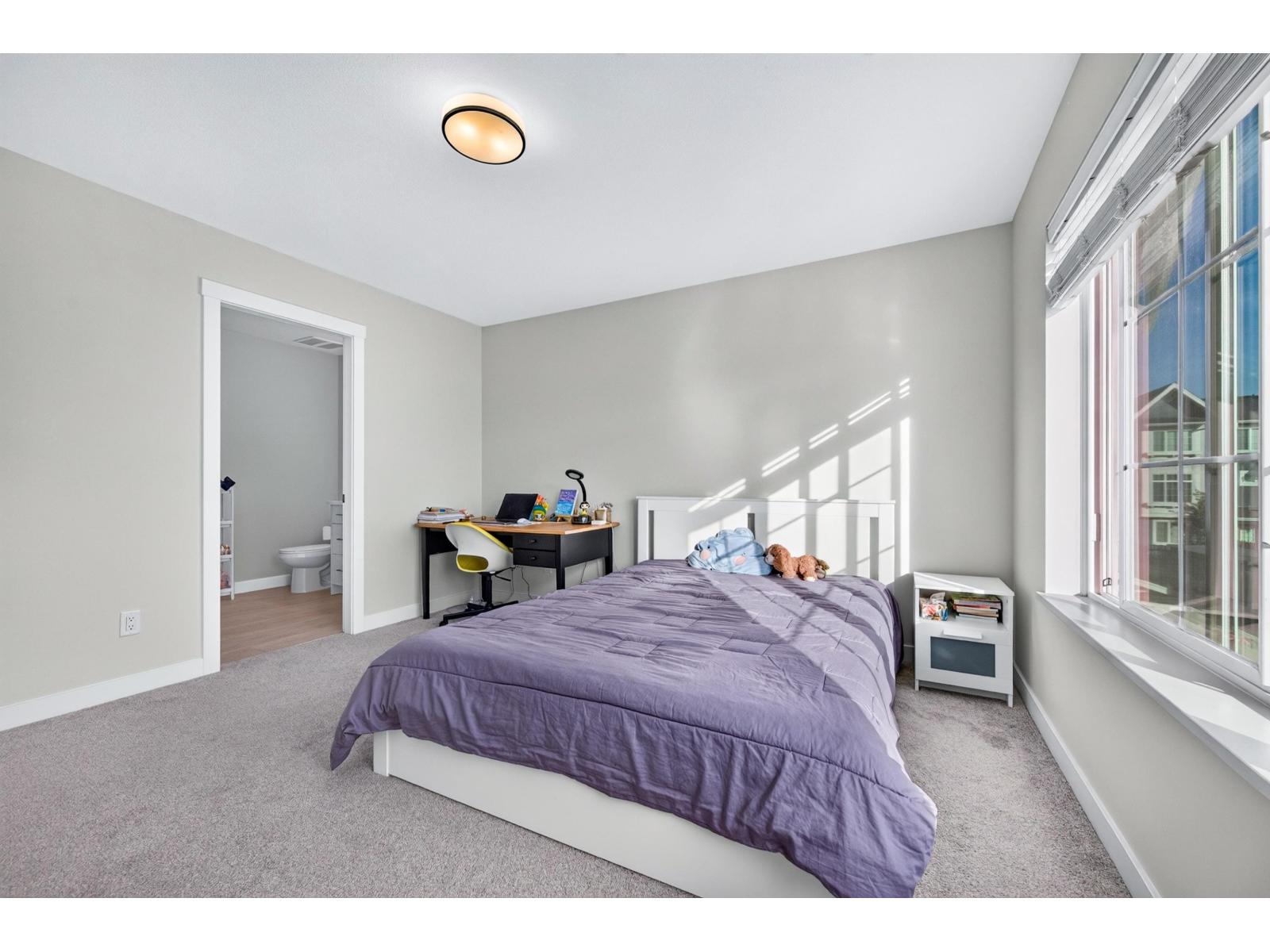 122 20180 84 Avenue Property Photo 22