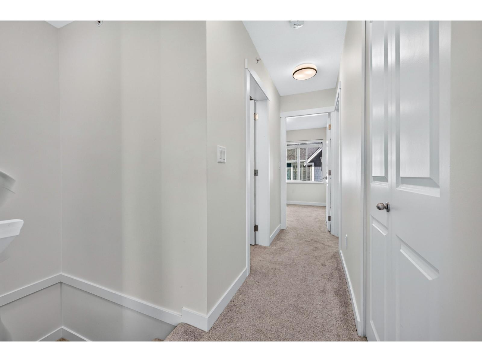 122 20180 84 Avenue Property Photo 31