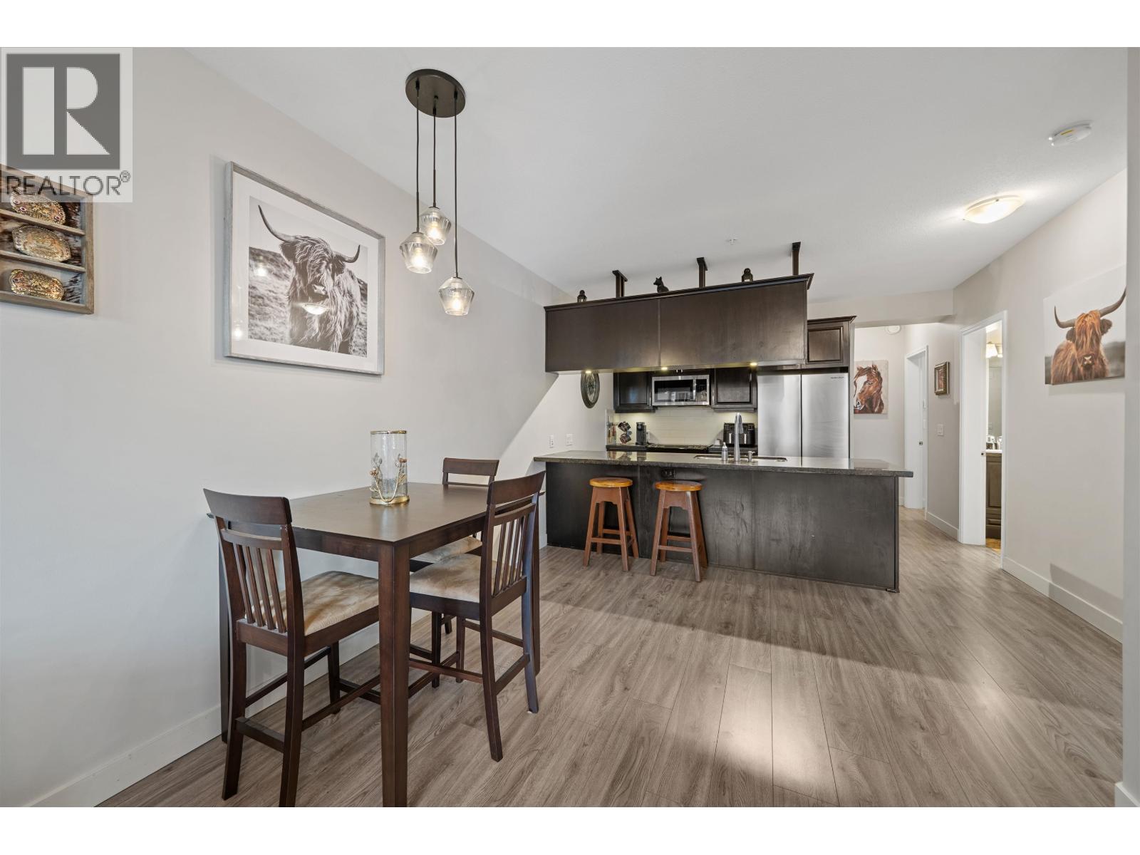 114 11887 Burnett Street Property Photo 5