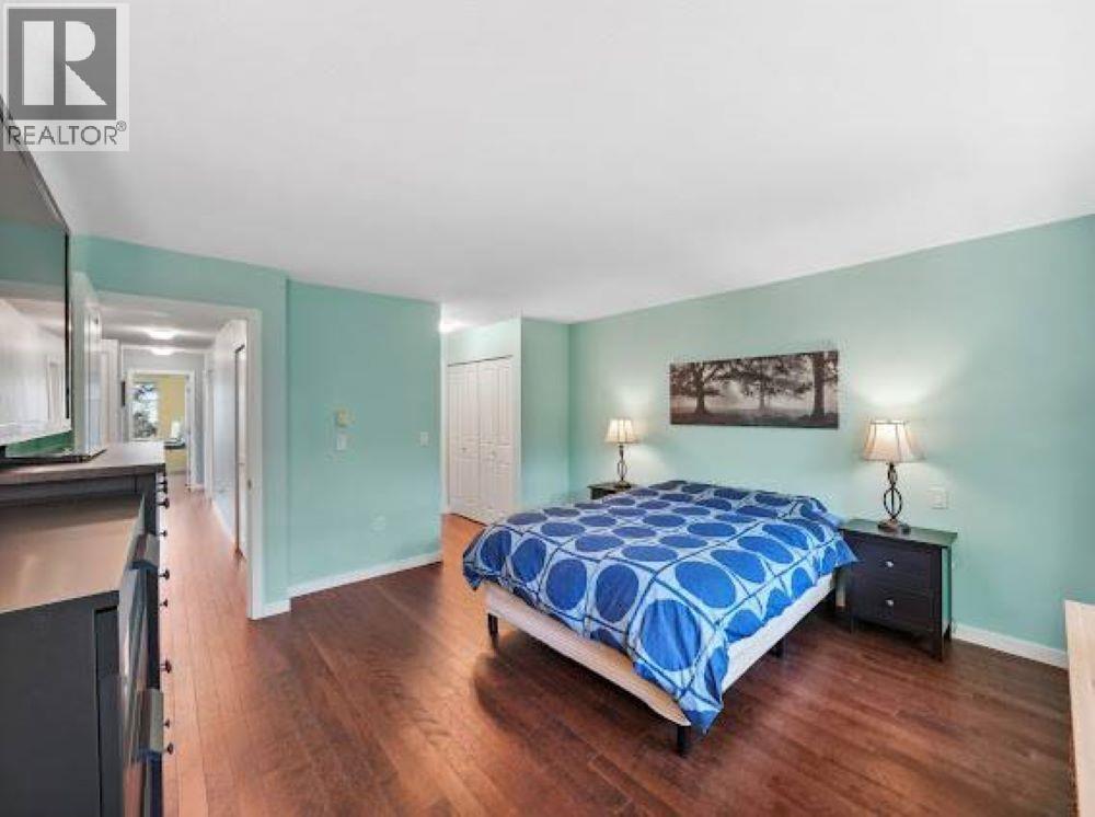 320 Decaire Street Property Photo 14