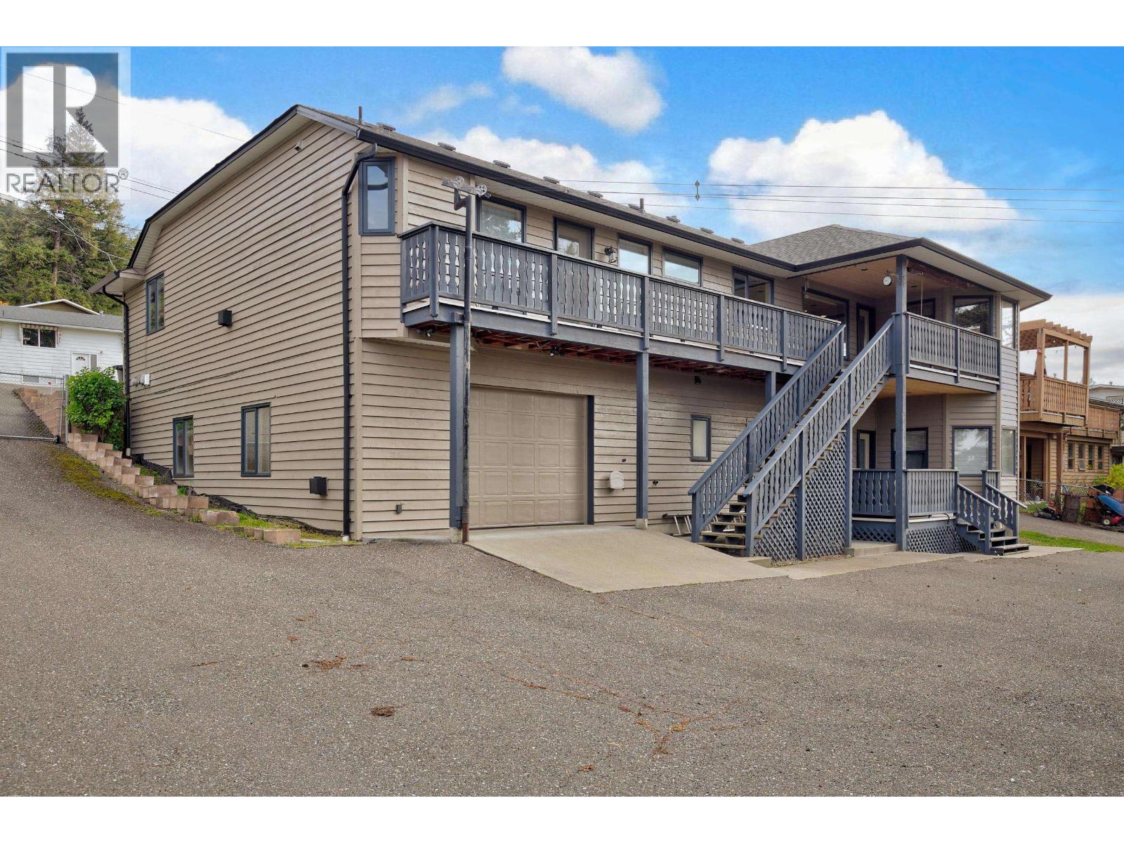 599 Pearkes Drive Property Photo 37