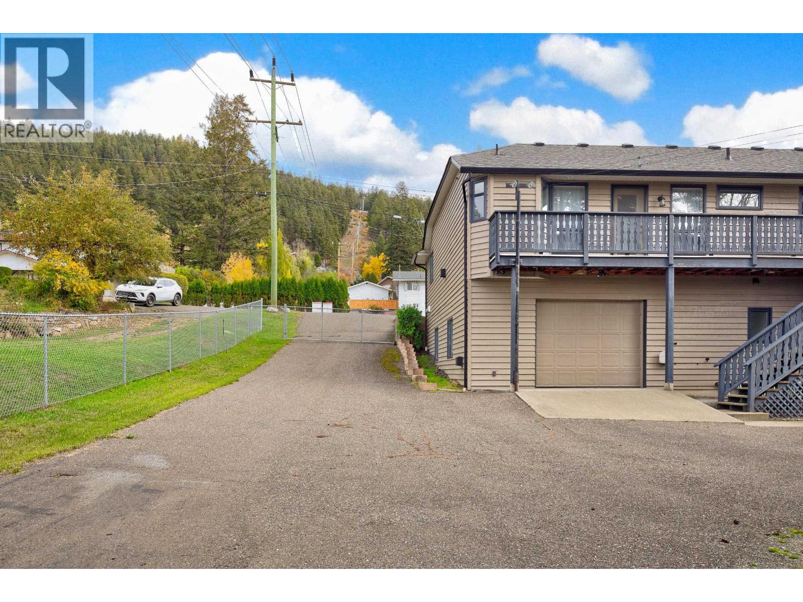 599 Pearkes Drive Property Photo 38