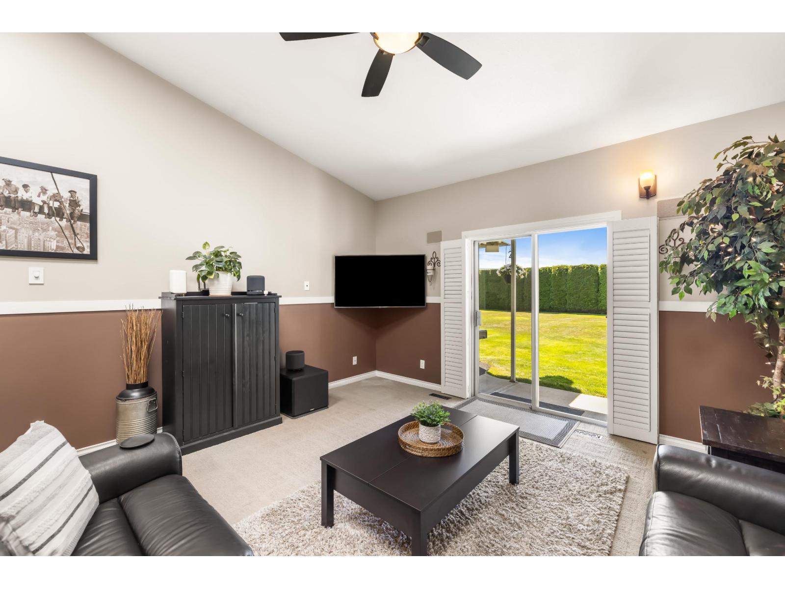 15430 Kilmore Close Property Photo 12
