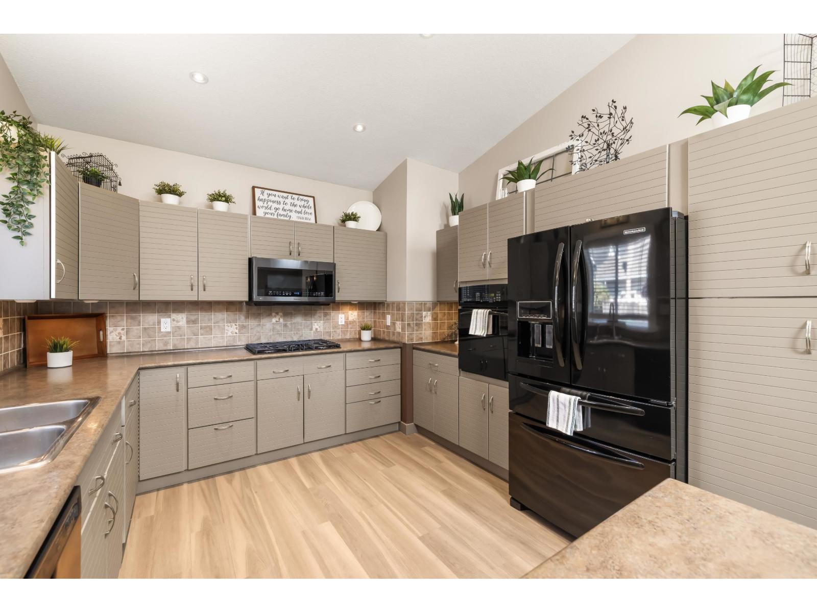 15430 Kilmore Close Property Photo 17