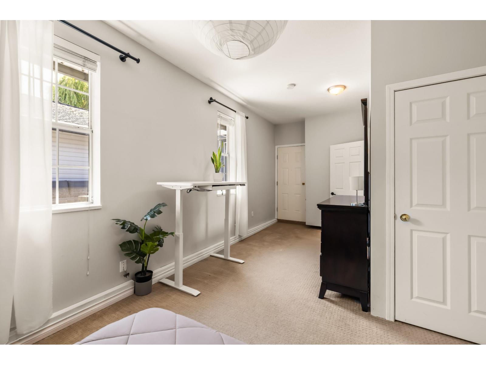 15430 Kilmore Close Property Photo 29