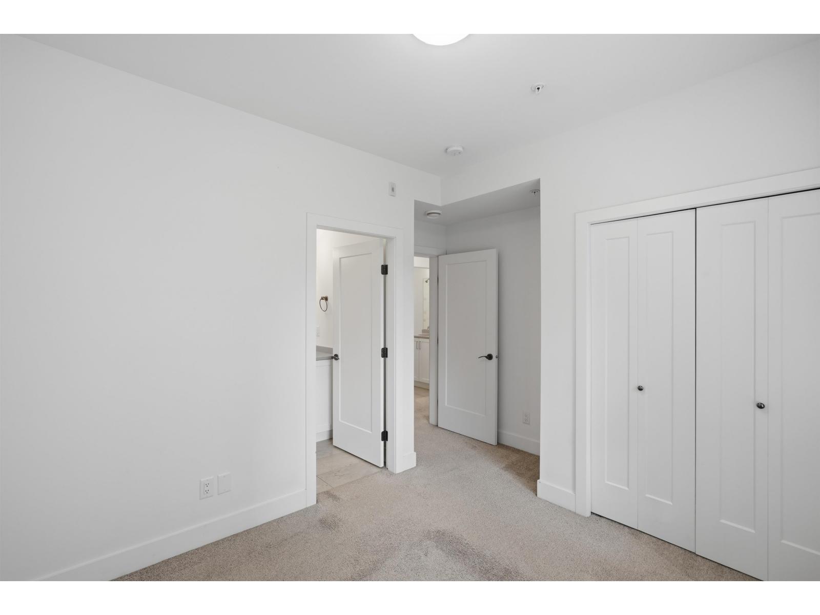 302 33568 George Ferguson Way Property Photo 22