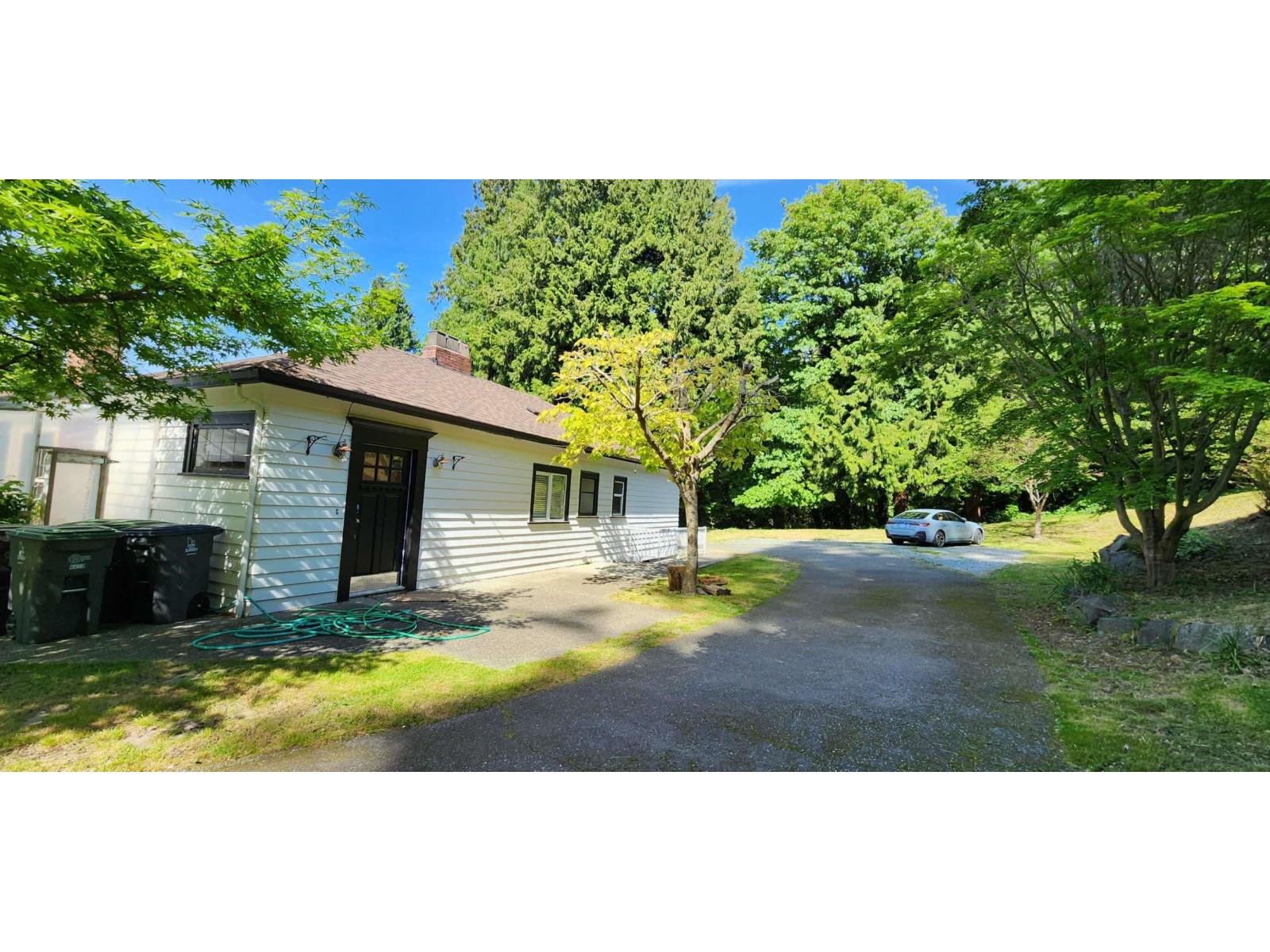 12520 Crescent Road Property Photo 1