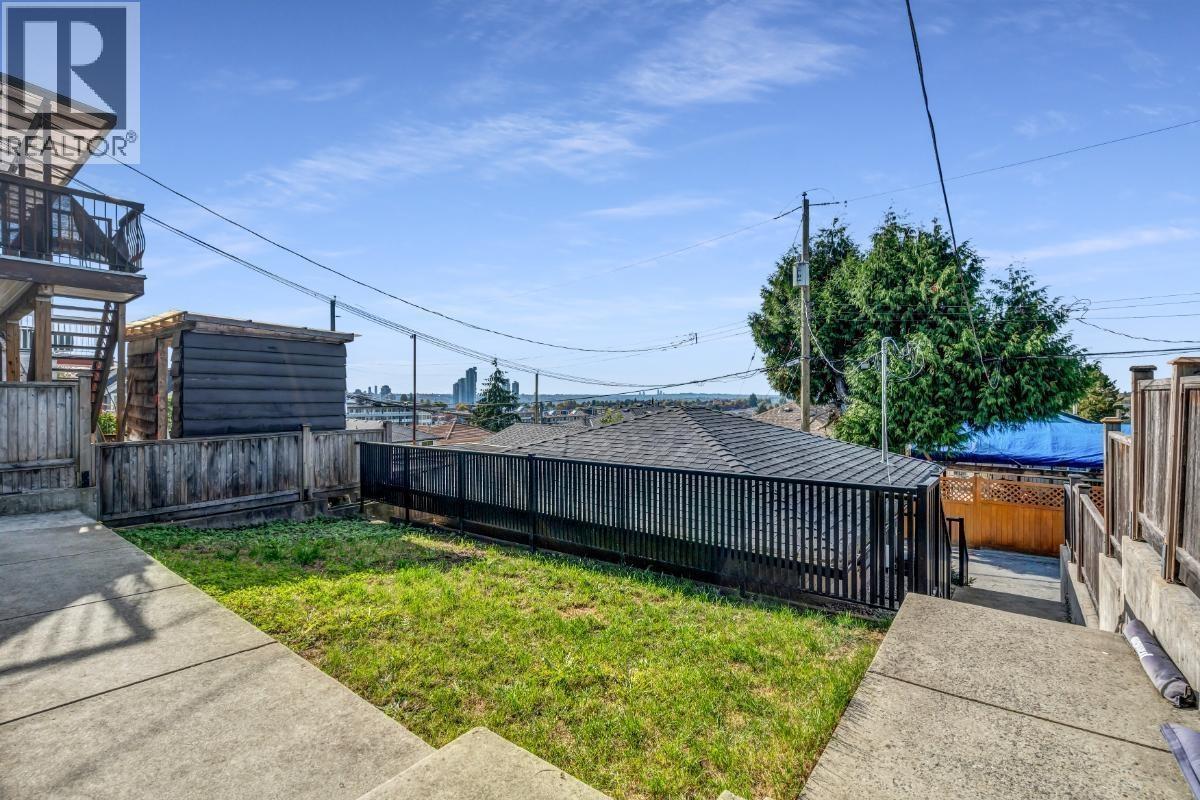 175 Delta Avenue Property Photo 29
