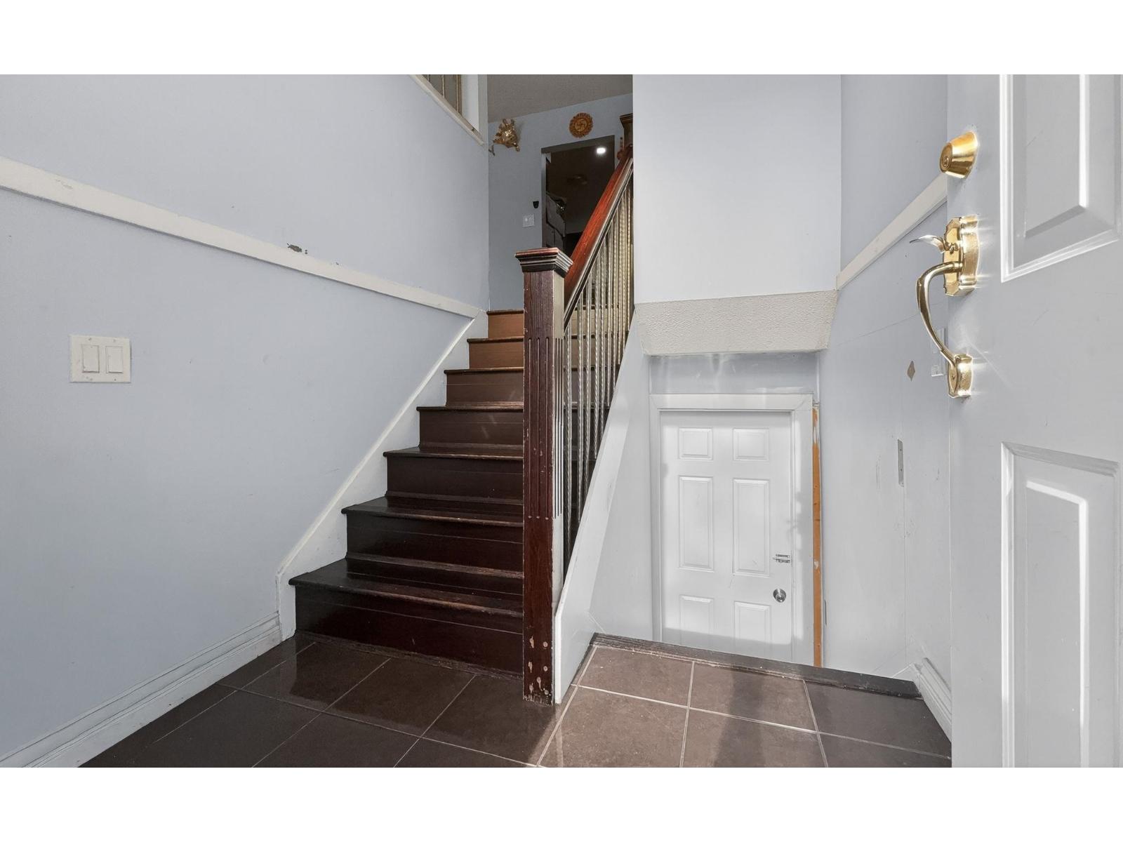 12959 Carluke Crescent Property Photo 4