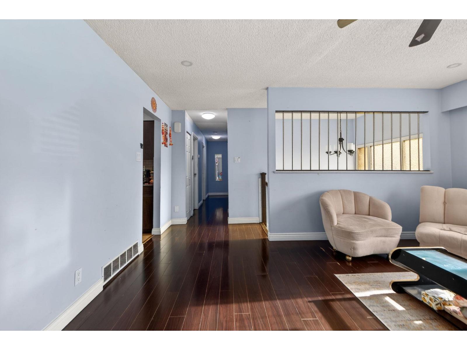 12959 Carluke Crescent Property Photo 12