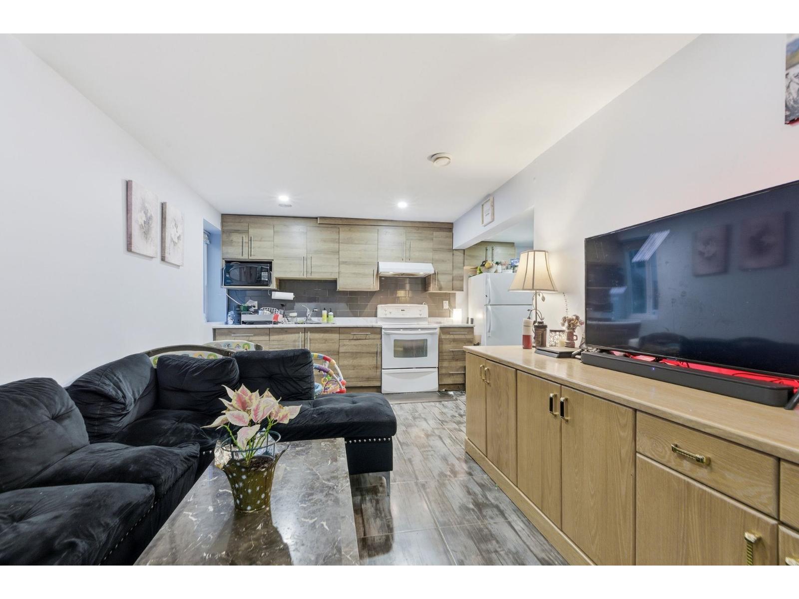 12959 Carluke Crescent Property Photo 27