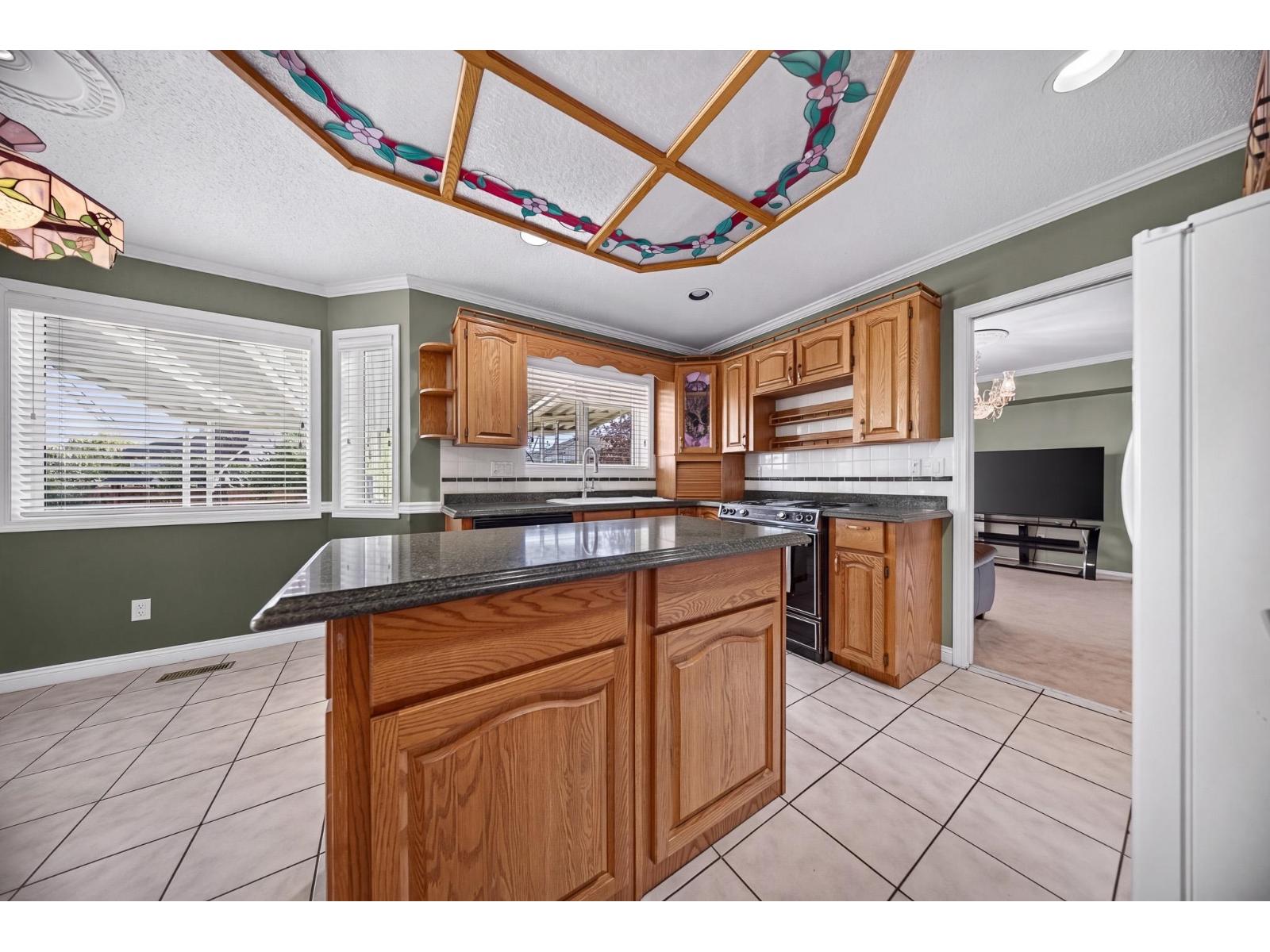 6973 Coach Lamp Drive Property Photo 14