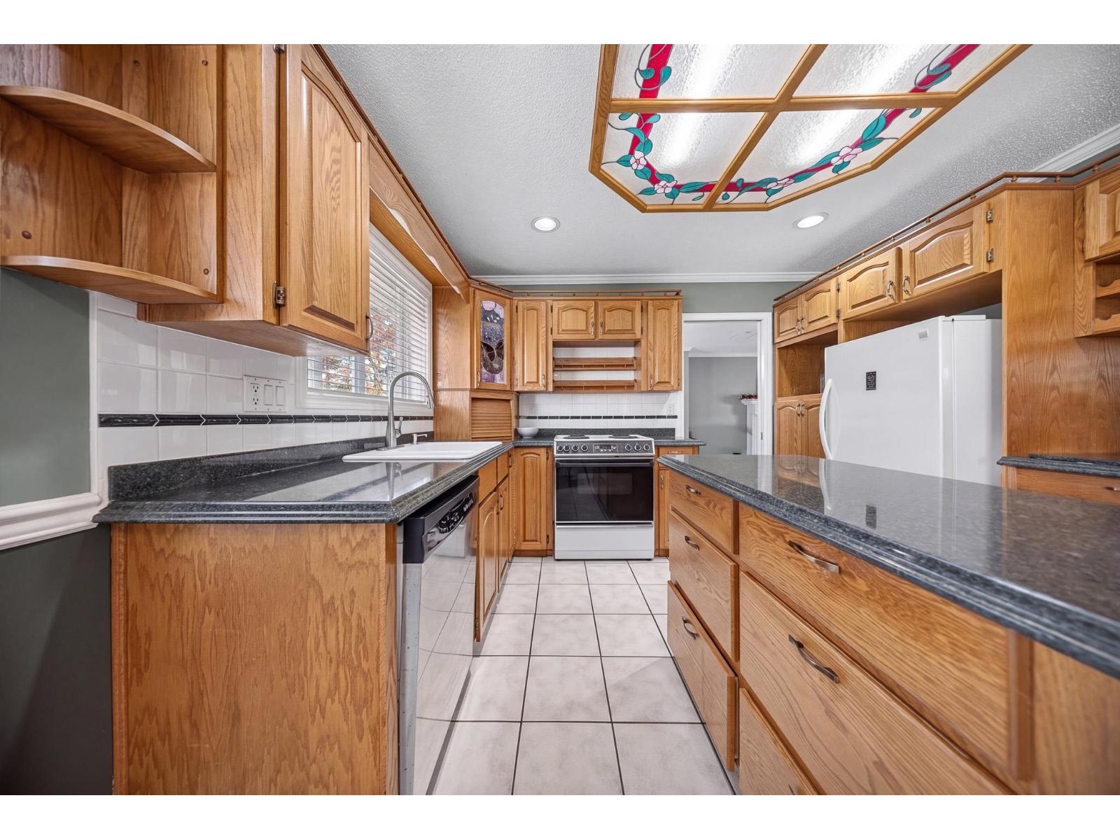 6973 Coach Lamp Drive Property Photo 15