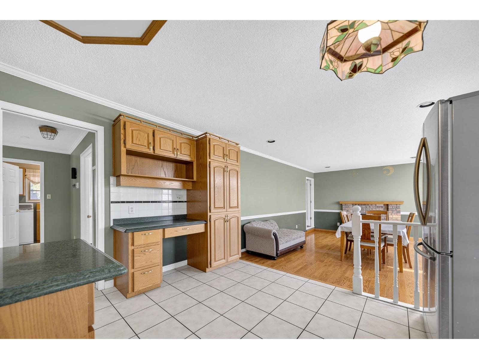 6973 Coach Lamp Drive Property Photo 17