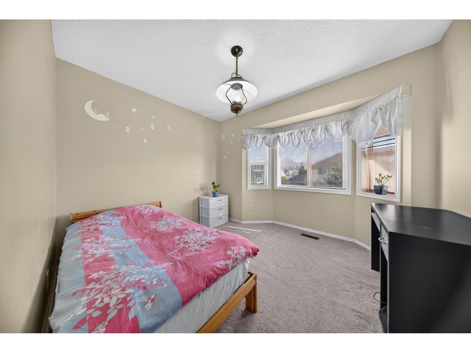 6973 Coach Lamp Drive Property Photo 26
