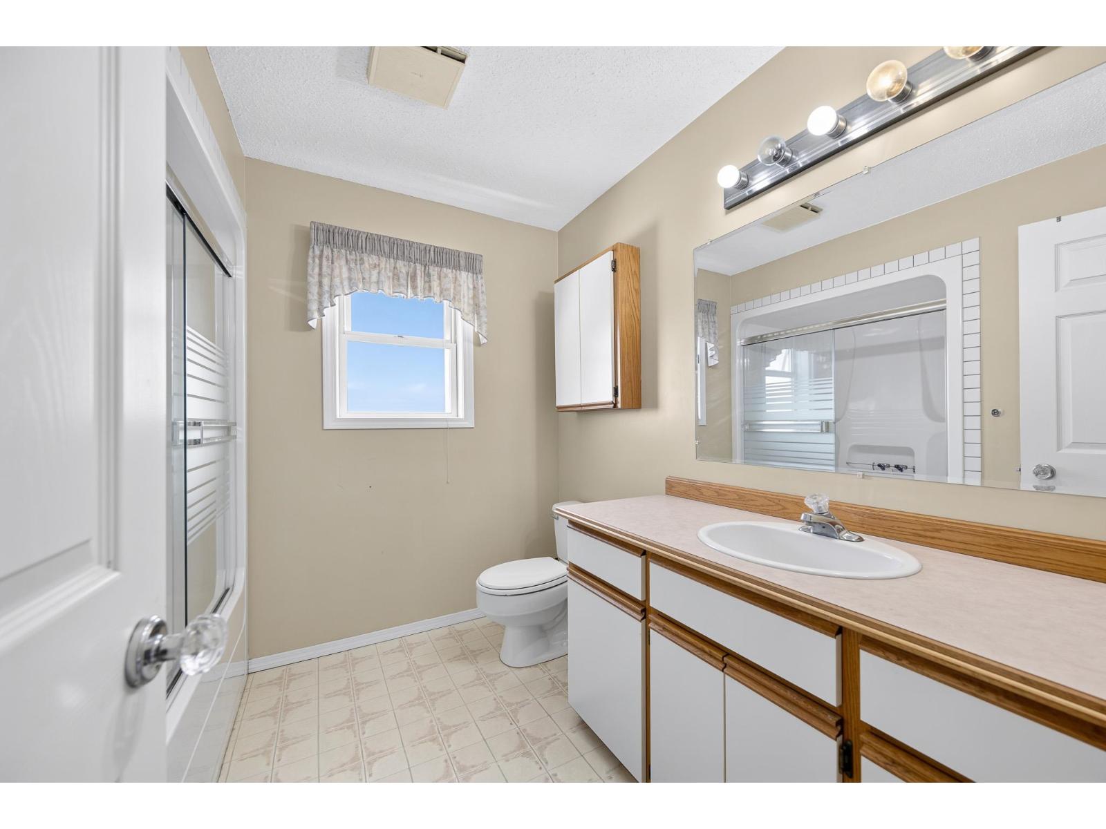 6973 Coach Lamp Drive Property Photo 28