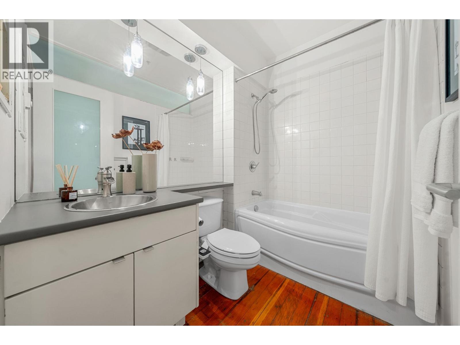 204 310 Water Street Property Photo 24