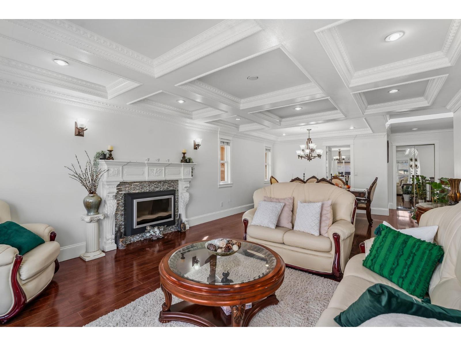 14120 88a Avenue Property Photo 2