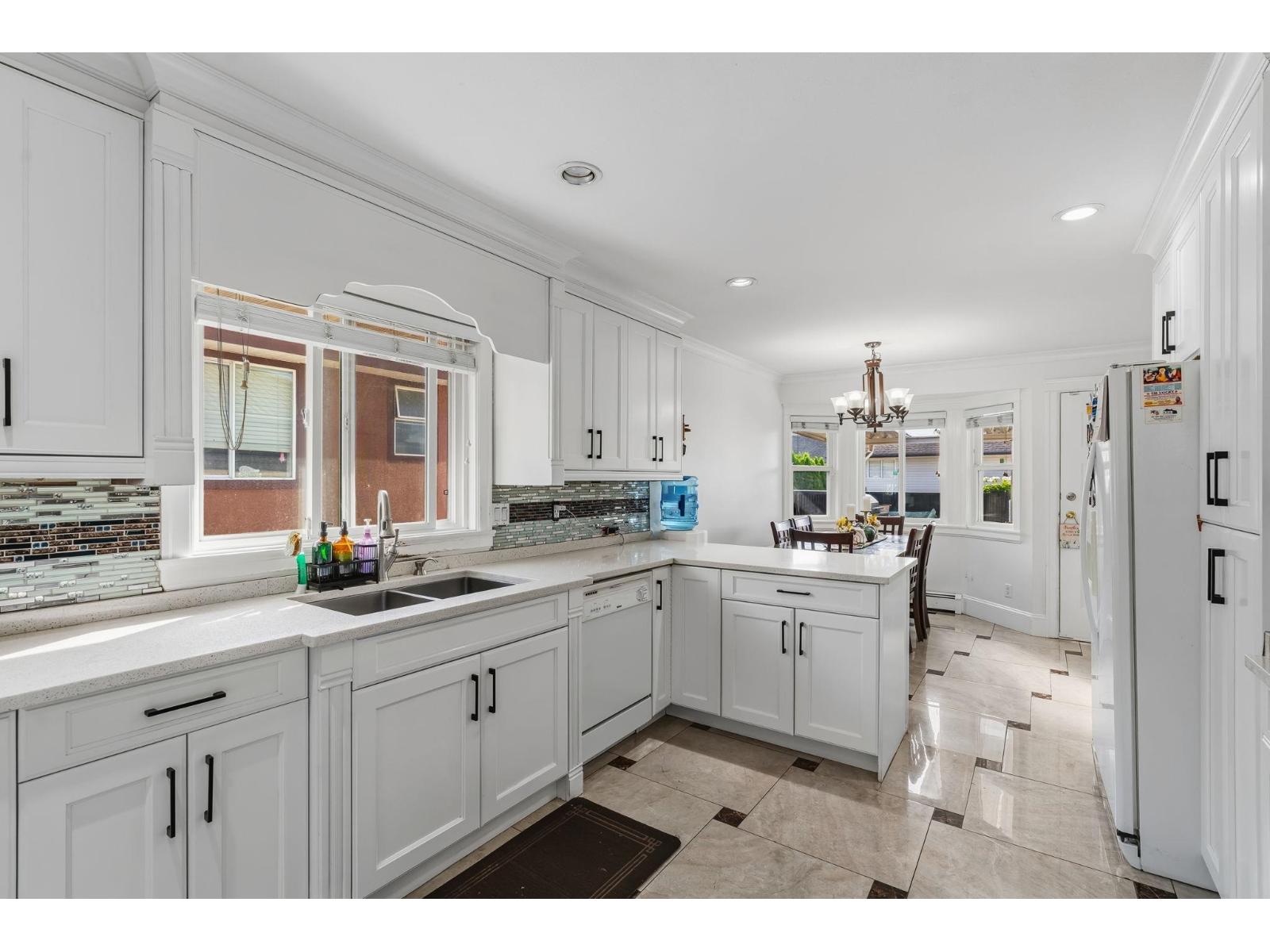 14120 88a Avenue Property Photo 6