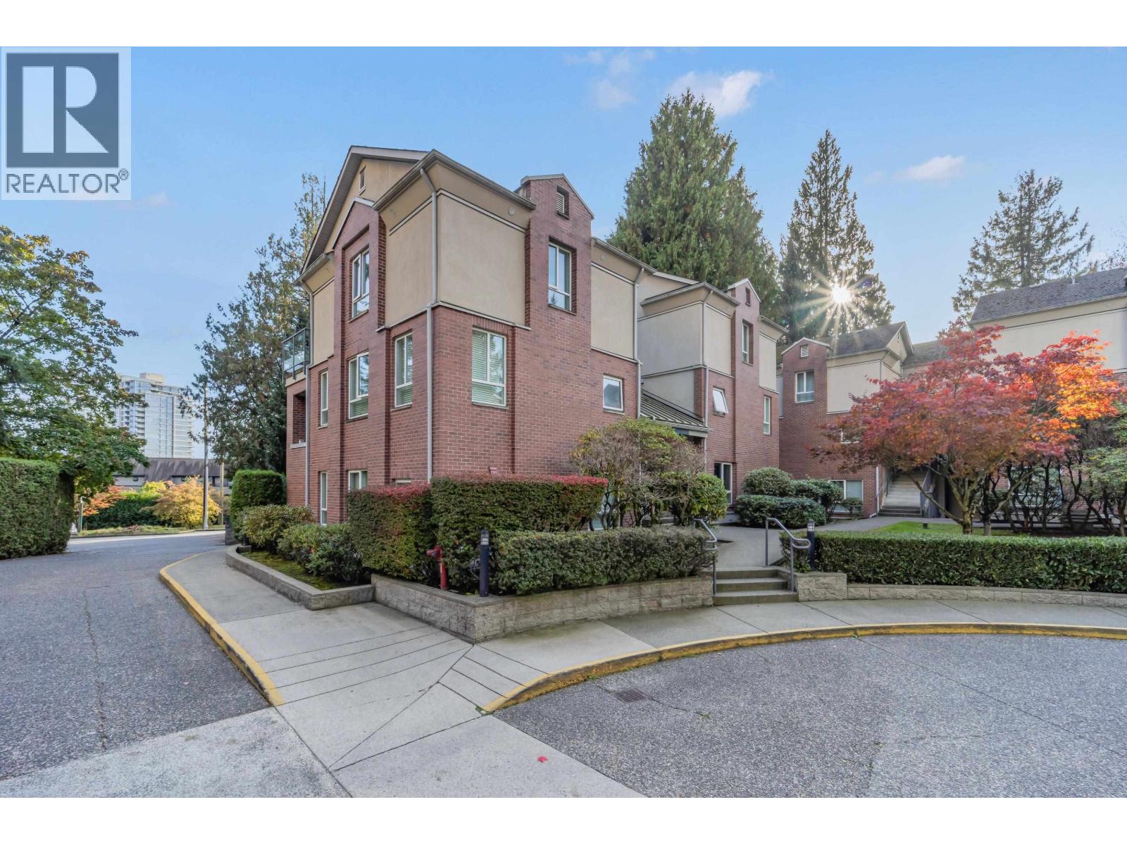 5 7077 Beresford Street Property Photo 1