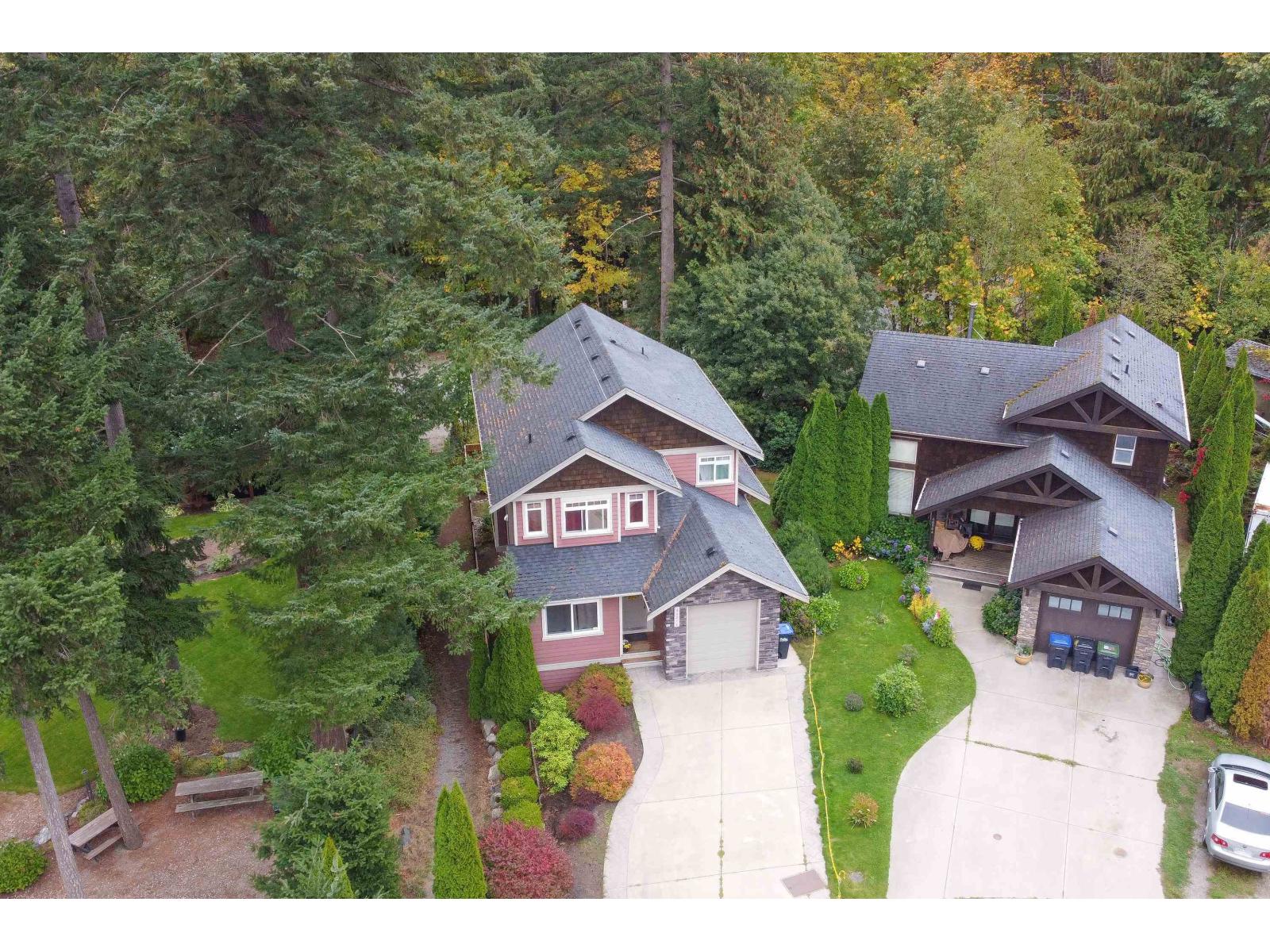 66074 Ogilview Drive Property Photo 3