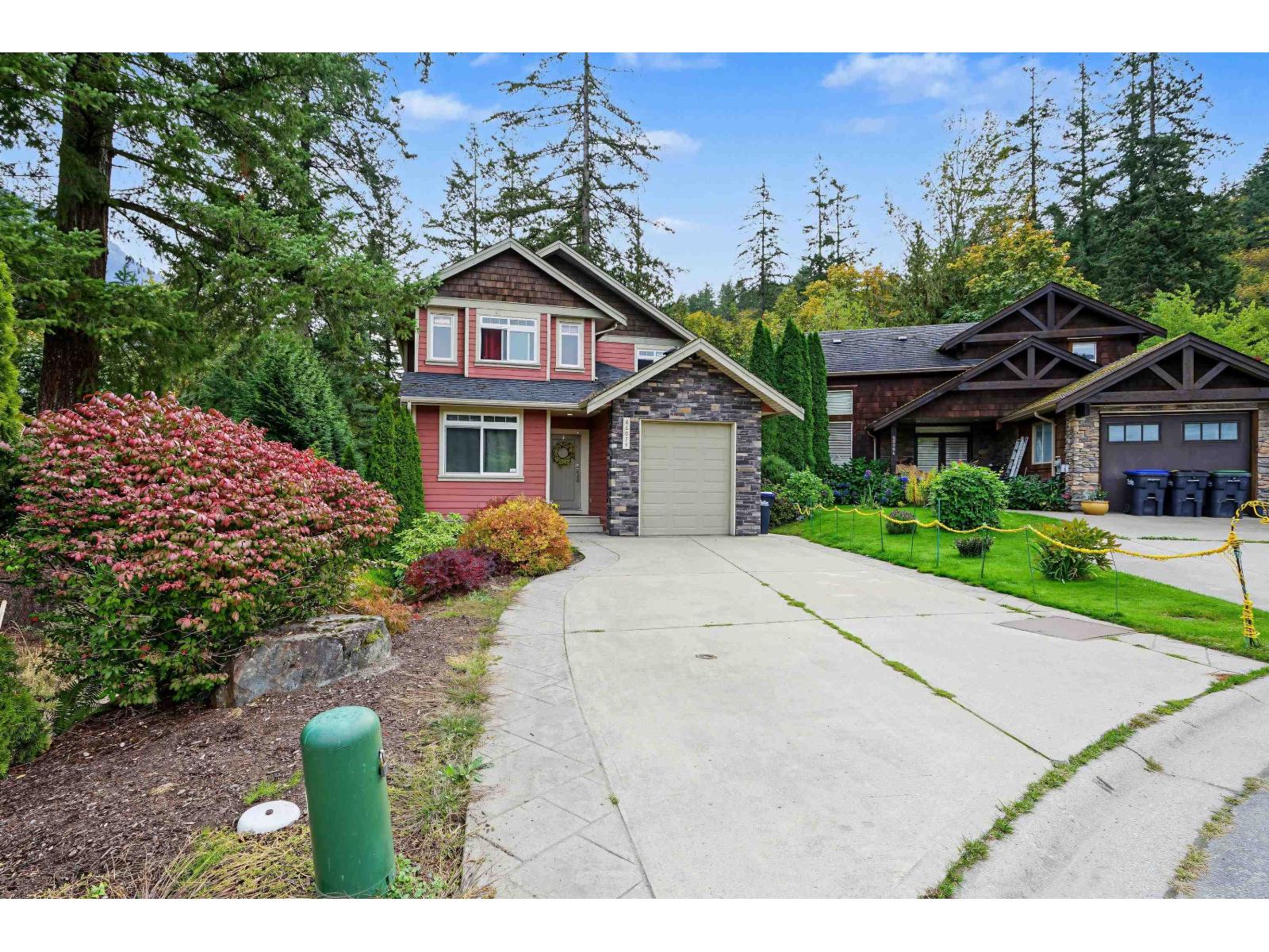 66074 Ogilview Drive Property Photo 4