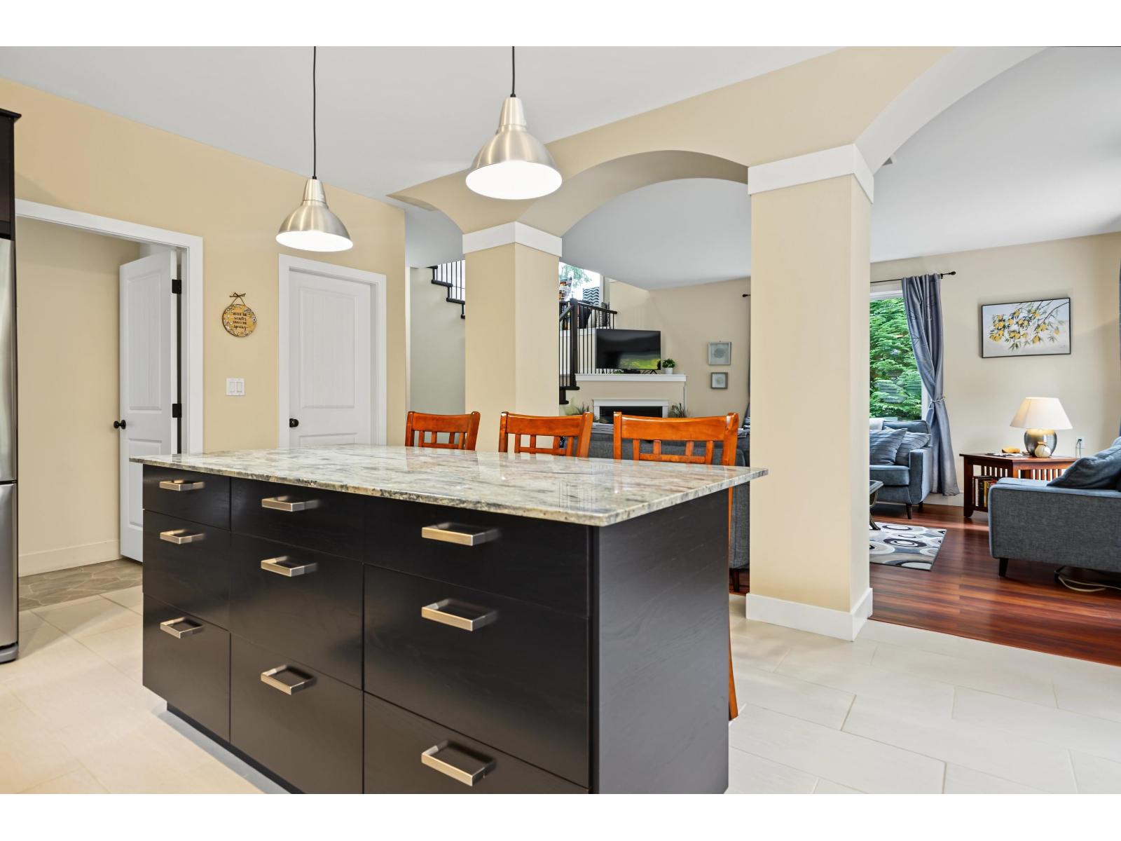 66074 Ogilview Drive Property Photo 11