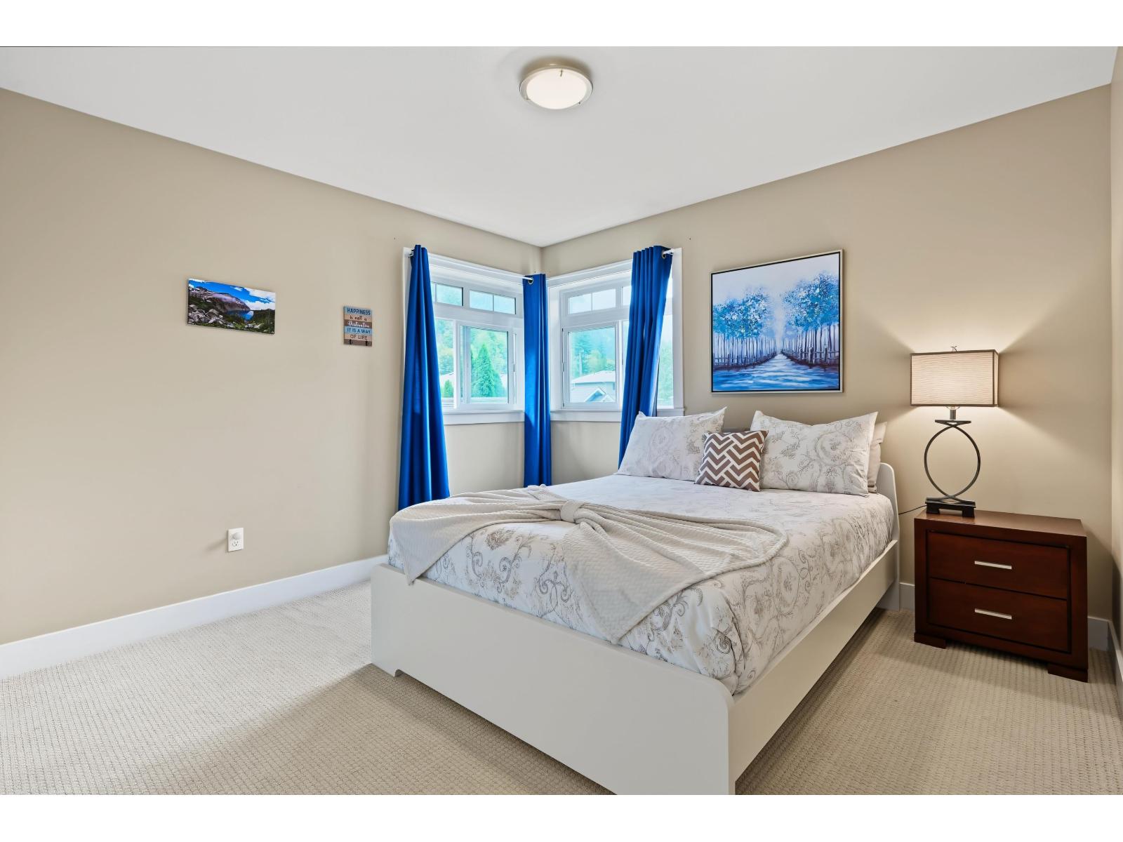 66074 Ogilview Drive Property Photo 23