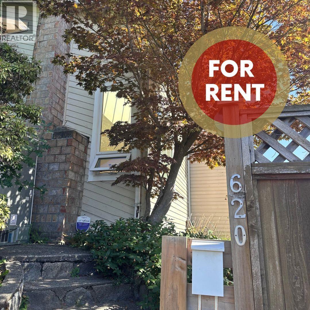 620 Mahon Avenue Property Photo 1