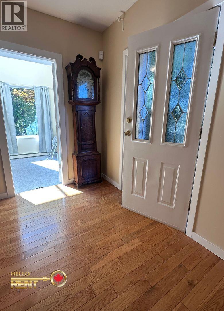 620 Mahon Avenue Property Photo 2