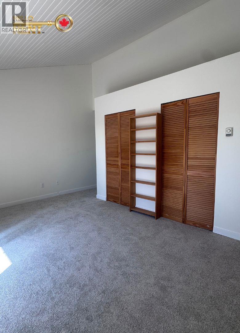 620 Mahon Avenue Property Photo 14