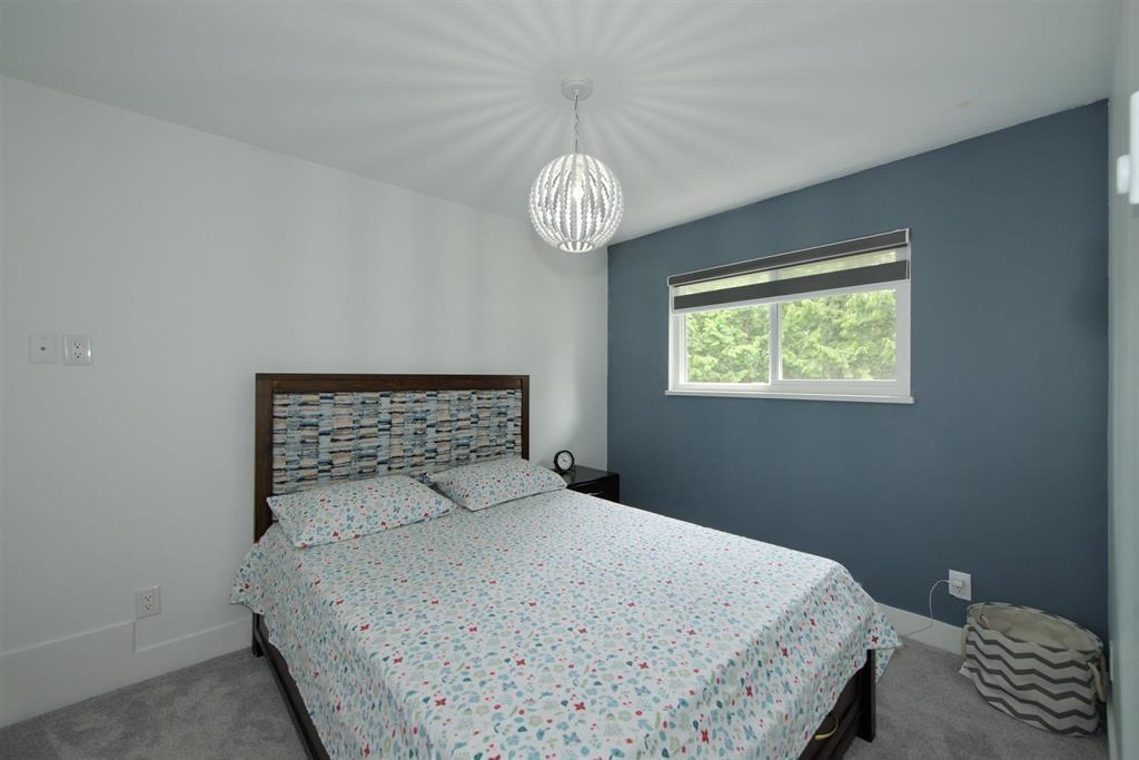 6049 133a Street Property Photo 22