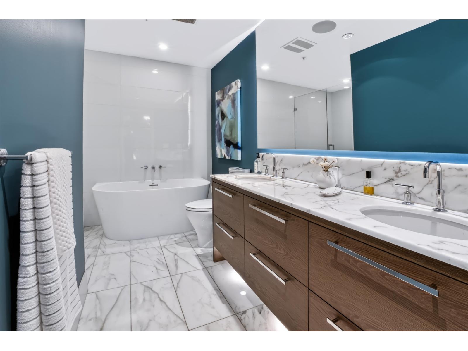 206 1501 Vidal Street Property Photo 18