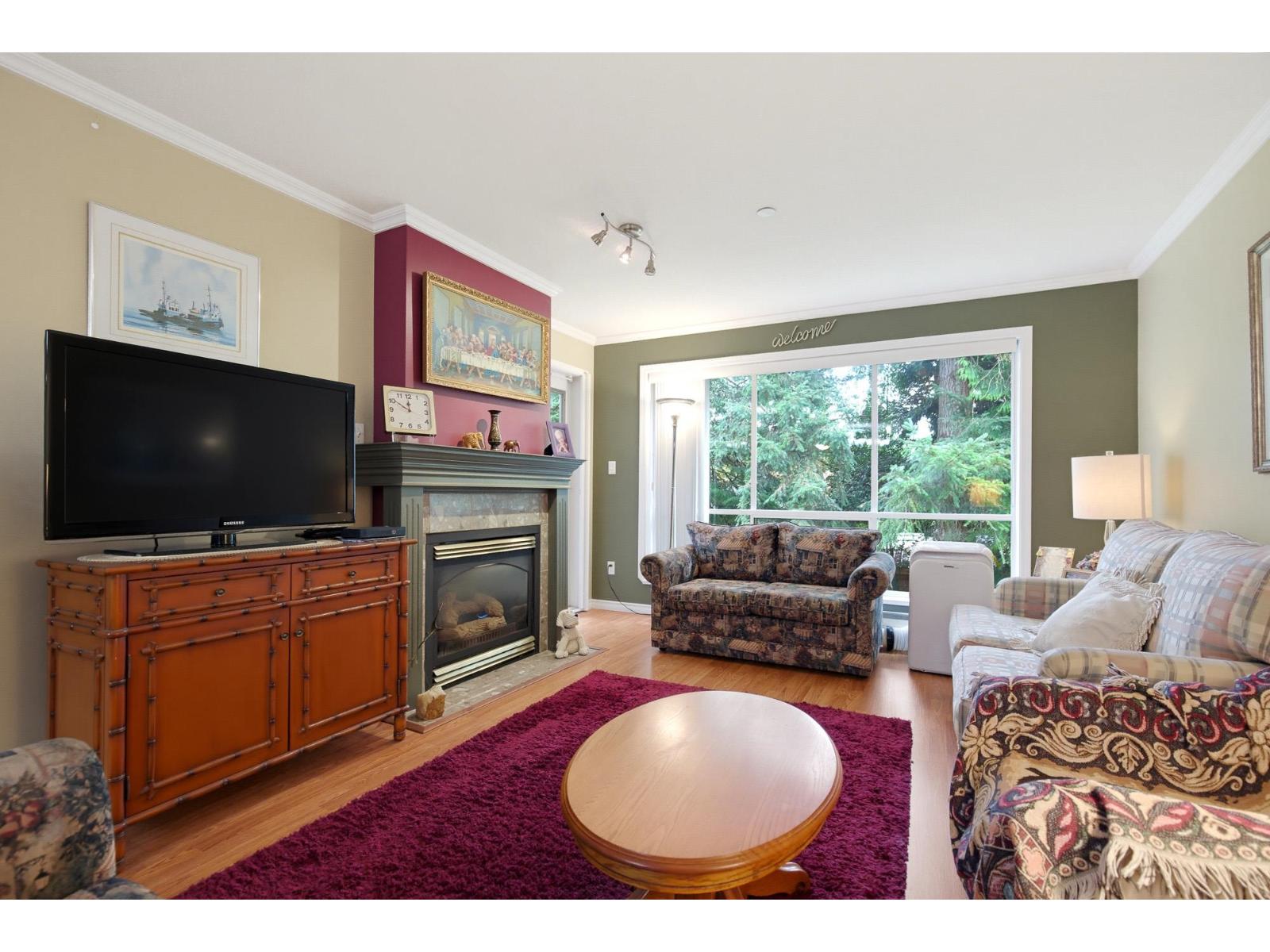 208 33280 E Bourquin Crescent Property Photo 18