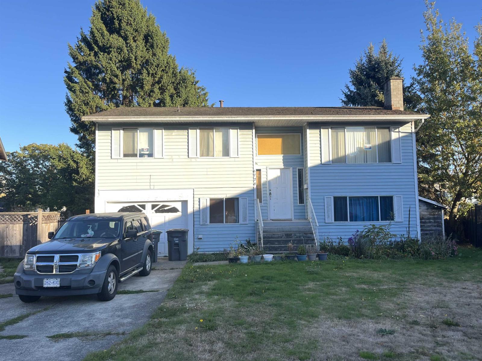 6728 134a Street Property Photo 2
