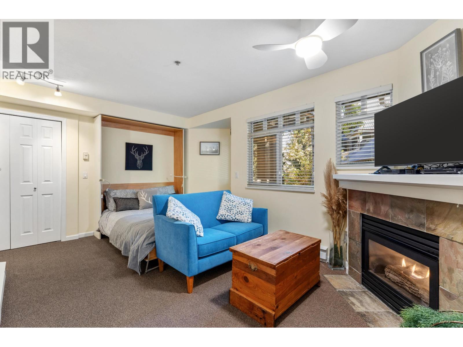 25 4335 Northlands Boulevard Property Photo 5