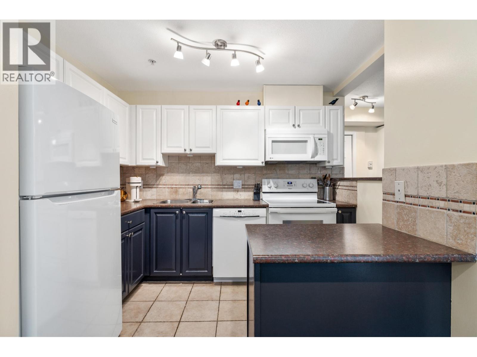 25 4335 Northlands Boulevard Property Photo 21