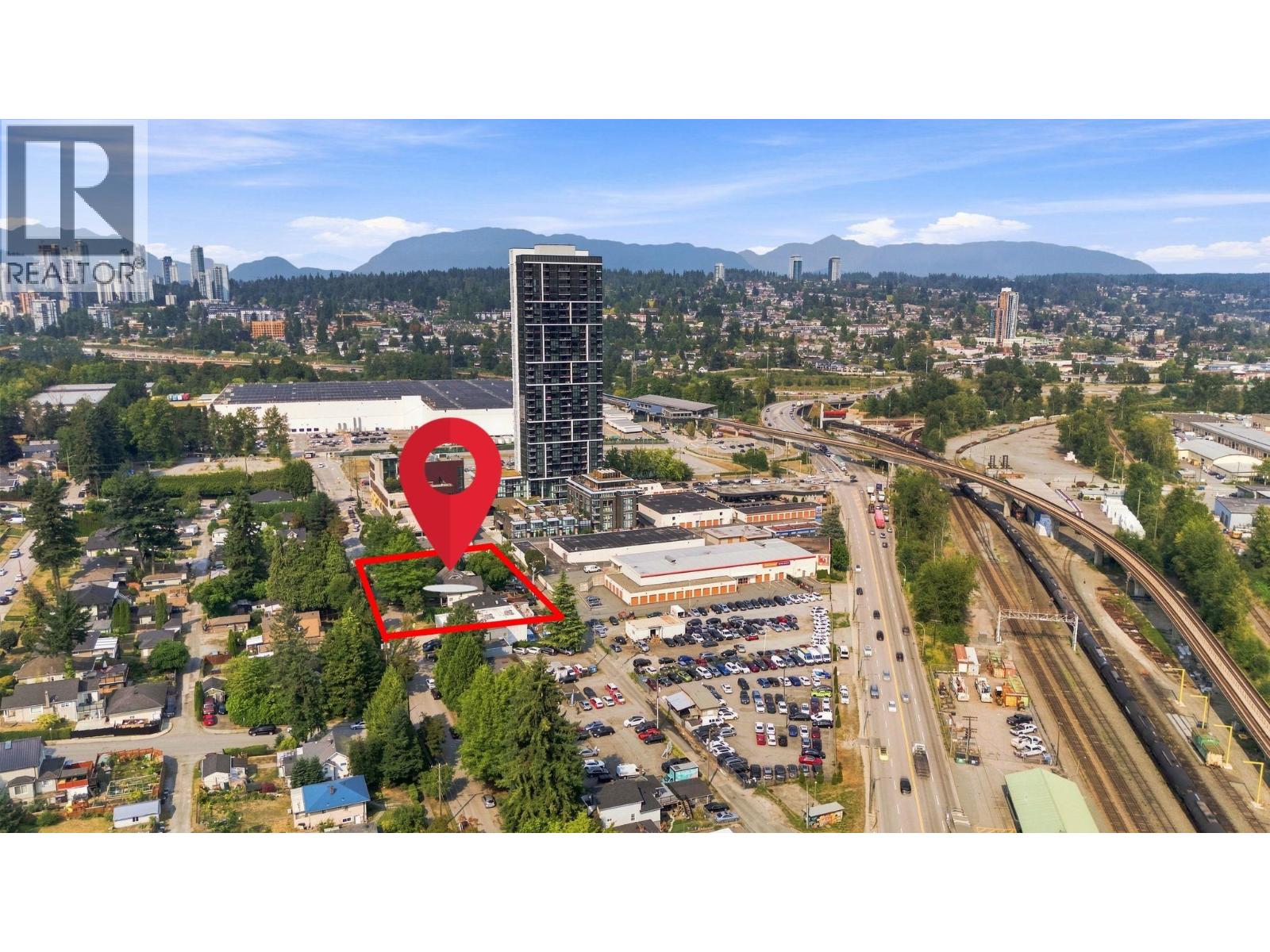 452 Rousseau Street Property Photo 2