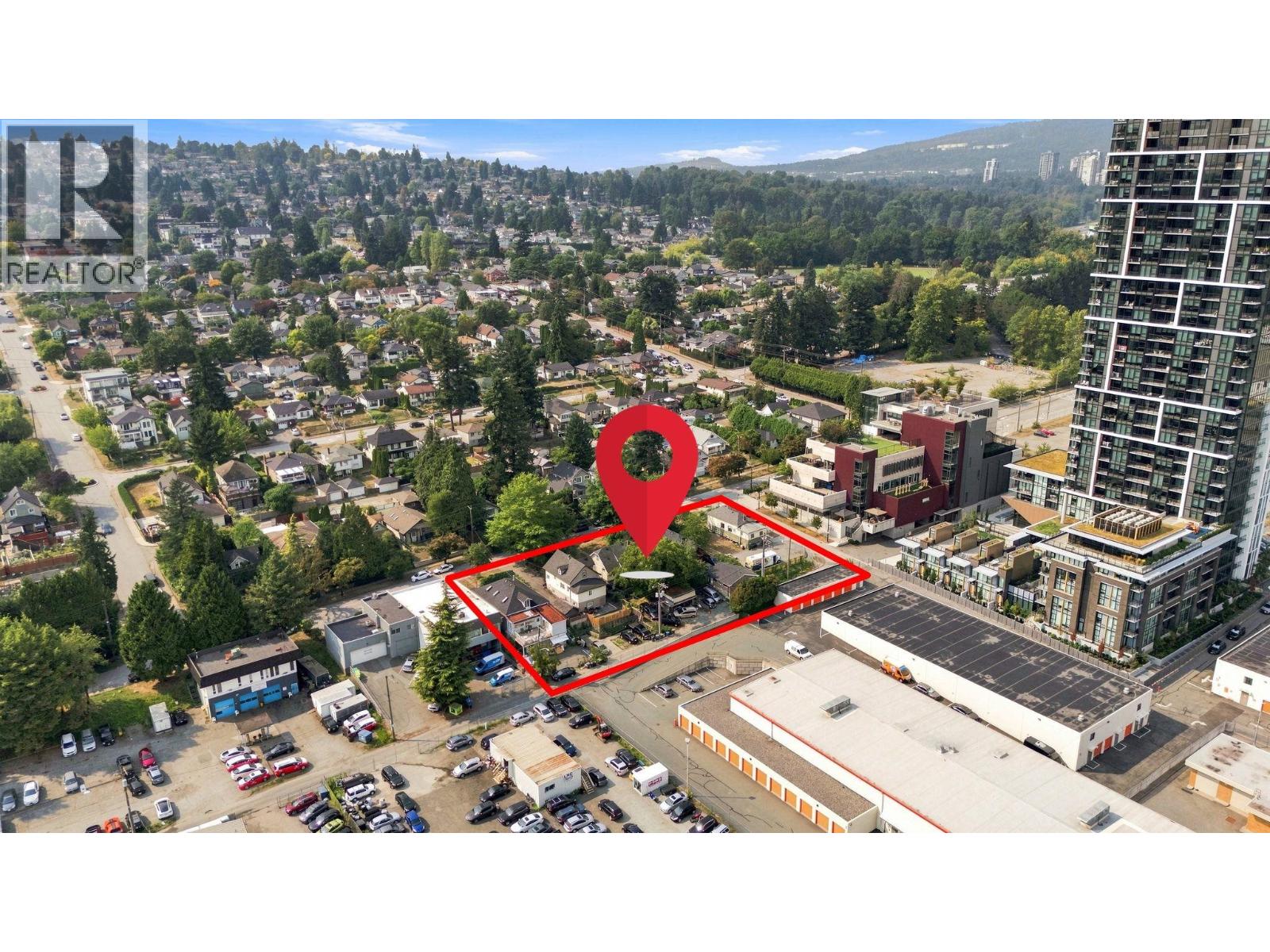 452 Rousseau Street Property Photo 3