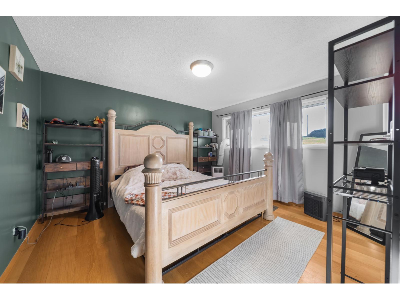 6077 Ross Road Property Photo 23