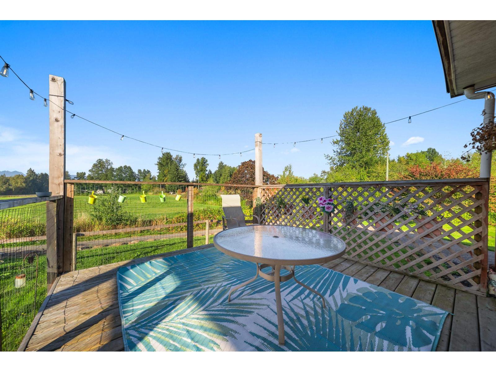 6077 Ross Road Property Photo 24