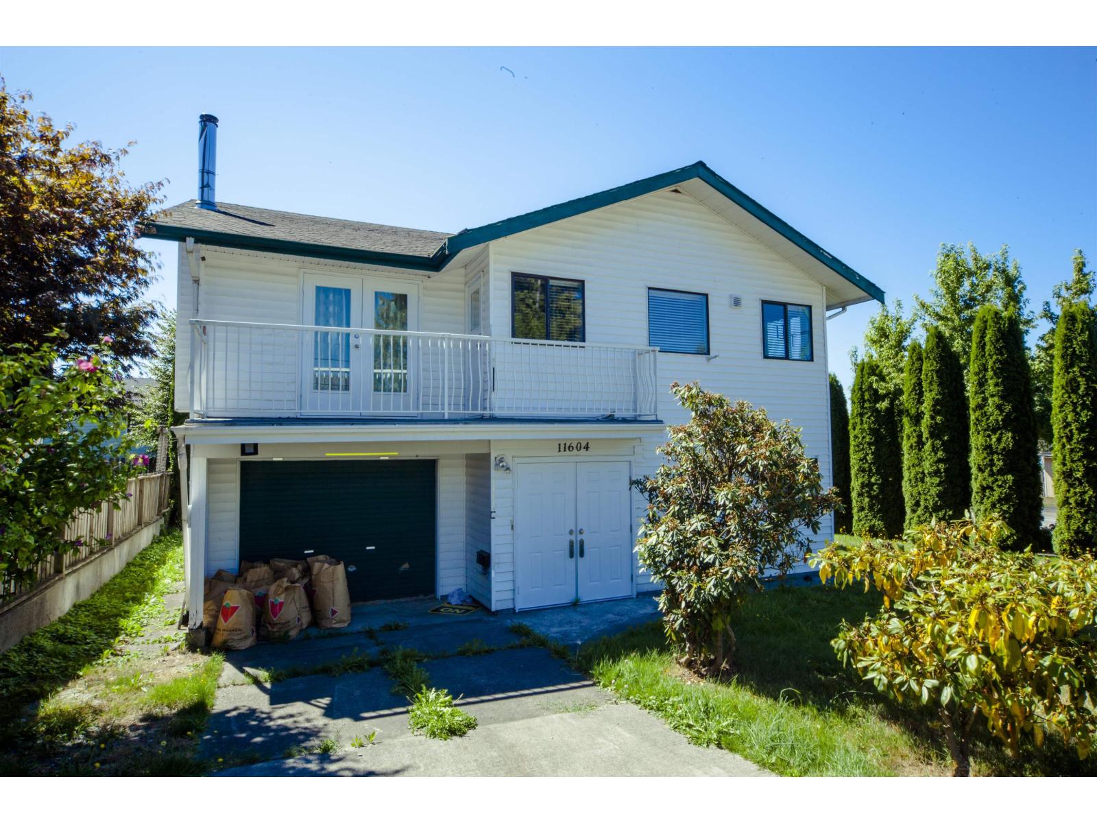 11604 75a Avenue Property Photo 1