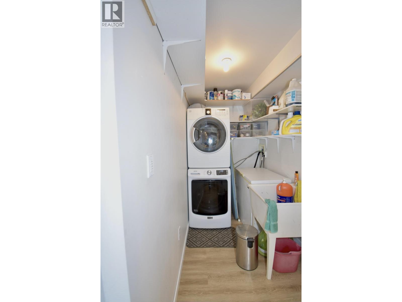 1822 Hall Road Property Photo 10