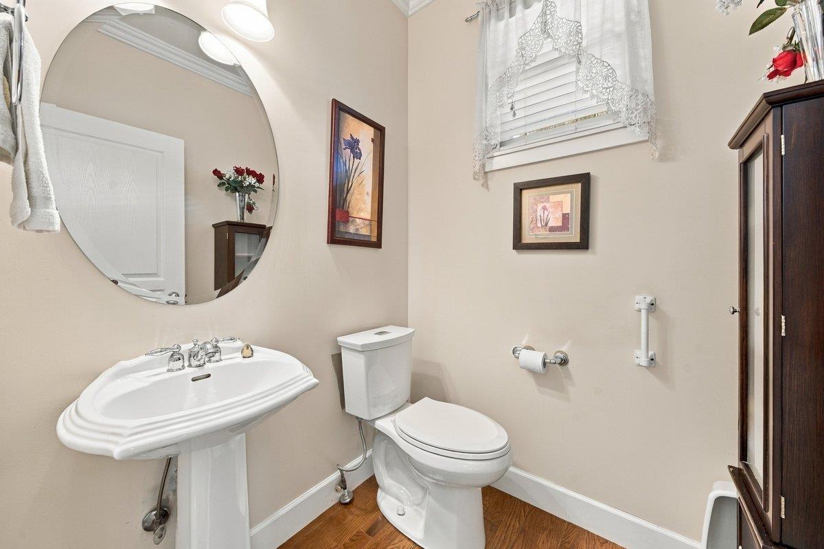 18589 67 Avenue Property Photo 12